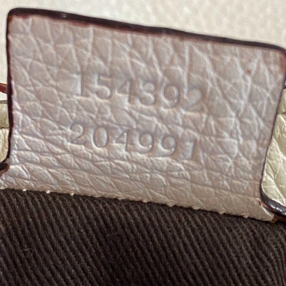 GUCCI CAPRI WHITE HOBO LEATHER BAG - Picture 8 of 8